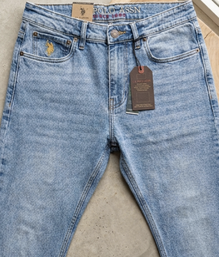 U.S. Polo Assn. Men’s Light Wash Regular Fit Denim Jeans